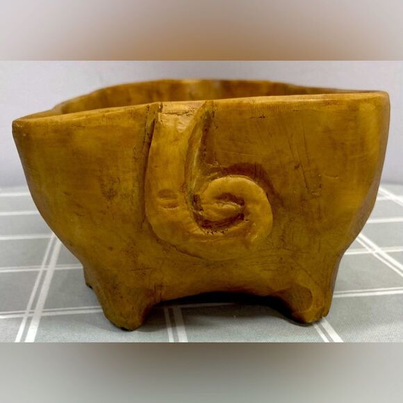 Pig Bowl Resin that Looks Like Wooden Hand Carved Unique Farmhouse Decor Vessel - Picture 4 of 9